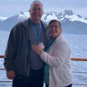 Meet your Posher, Deena